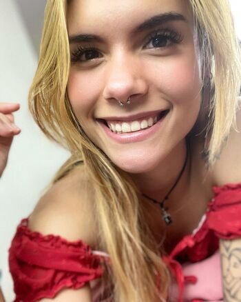 gaby_ferrer | gaby__ferrer_ | camgirl_gabyy