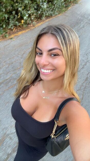 Full leaked Gaby zola  page private onlyfans photo