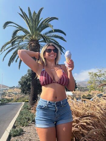 Full leaked Gaby zola private onlyfans photo