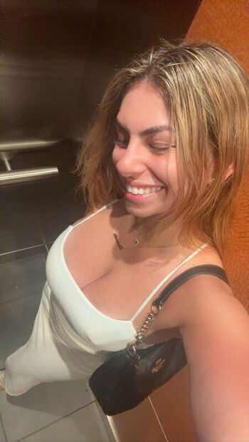 gaby_zola