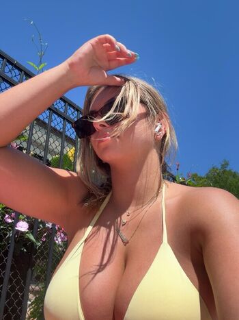 Full leaked Gaby zola private onlyfans photo
