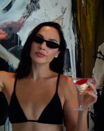 Full leaked Gal gadot private onlyfans photo