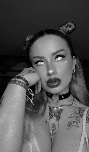 Full leaked Galaxy private onlyfans photo