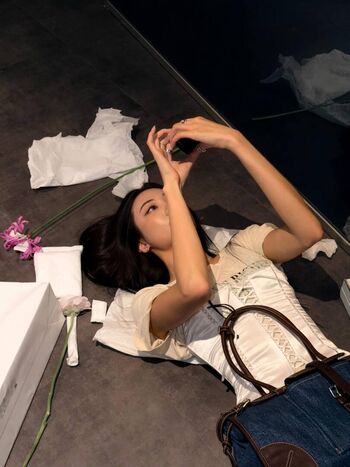 Full leaked Gawon private onlyfans photo