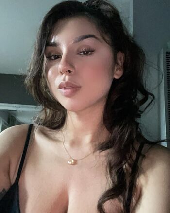 Full leaked Geecamacho private onlyfans photo