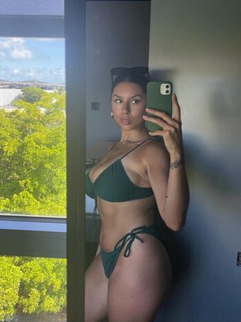 Full leaked Geecamacho private onlyfans photo