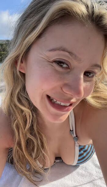 Full leaked Genevieve hannelius page private onlyfans photo