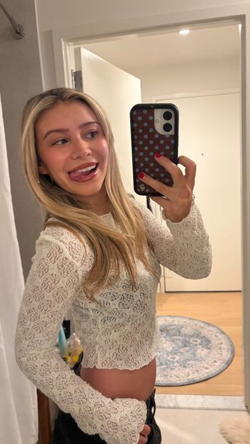 Full leaked Genevieve hannelius page private onlyfans photo