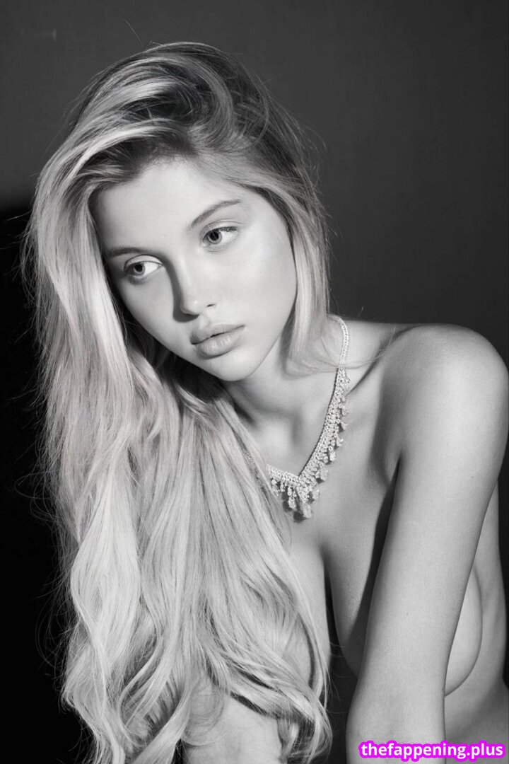 Elizaveta Stefanovna / Genlistef / jenandfreddie Foto OnlyFans Nua #48