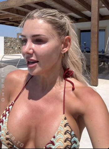 Full leaked Gerda lewis private onlyfans photo