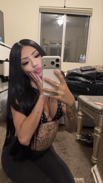 Full leaked Ggzzmel cacagirl ggzmel private onlyfans photo