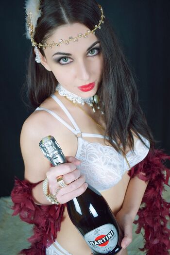 Full leaked Giada robin private onlyfans photo