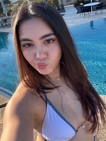 Full leaked Giannagreyx private onlyfans photo