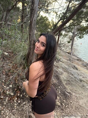 Full leaked Giannagreyx private onlyfans photo