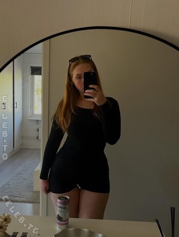 Full leaked Gingerfrida private onlyfans photo