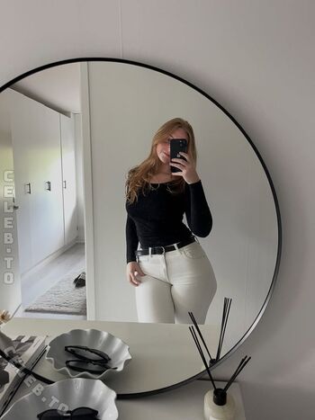 Full leaked Gingerfrida private onlyfans photo