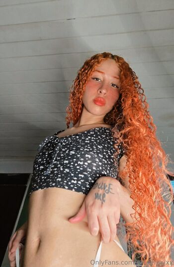Full leaked Gingerivyy page private onlyfans photo