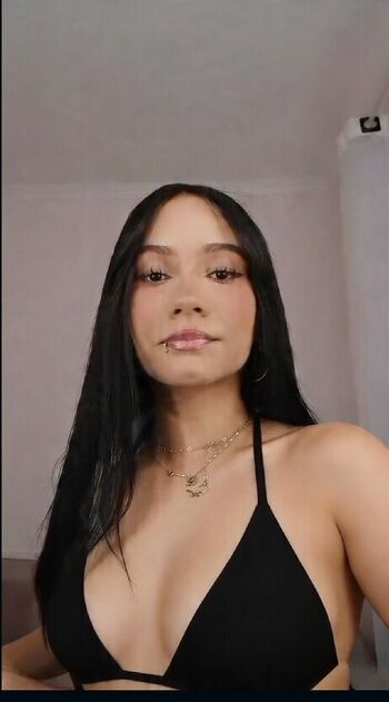 Full leaked Giovanna mono private onlyfans photo