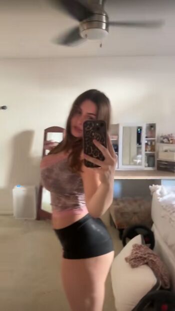 Full leaked Girlooaloo private onlyfans photo