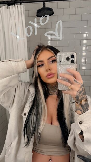 Full leaked Girls play page private onlyfans photo