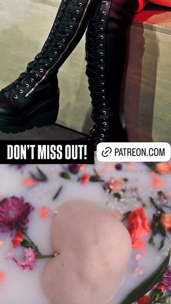 Full leaked Girls play  page private onlyfans photo