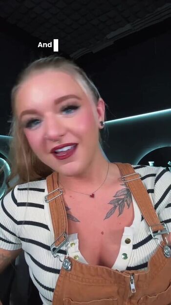 Full leaked Girls play private onlyfans photo
