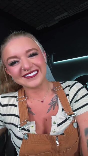 Full leaked Girls play private onlyfans photo