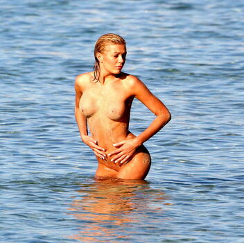 Full leaked Girlsbig brother private onlyfans photo