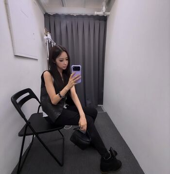 Full leaked Giselle aespa page private onlyfans photo