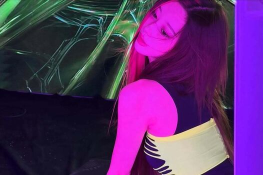 Full leaked Giselle aespa page private onlyfans photo
