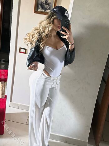 Full leaked Giulia corrado private onlyfans photo
