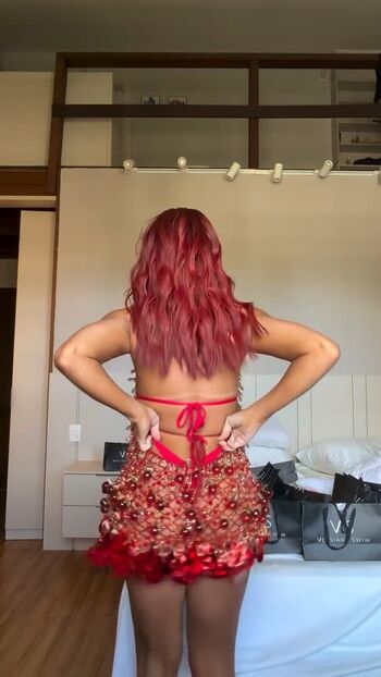 Full leaked Temptresseris / private onlyfans photo