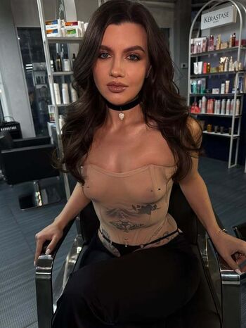 Full leaked Glazalinkaaa private onlyfans photo