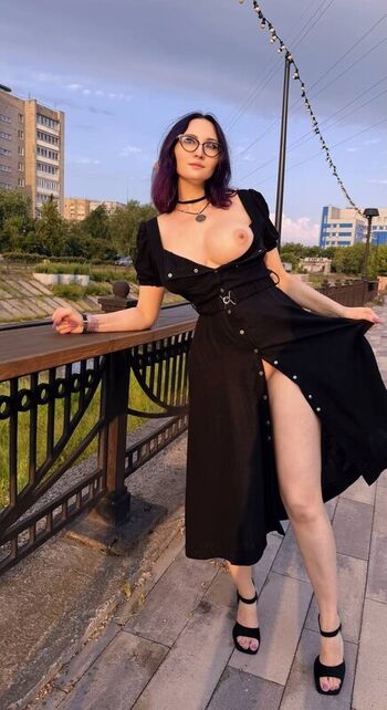 Full leaked Gliese page private onlyfans photo