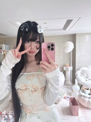 Full leaked Glihttr private onlyfans photo
