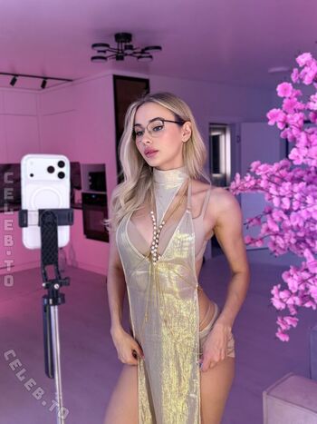 Full leaked Gloria matvien private onlyfans photo