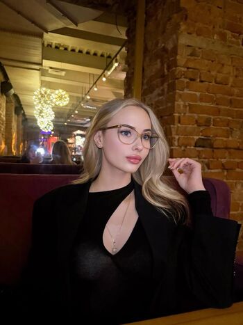 Full leaked Gloriamatvien private onlyfans photo