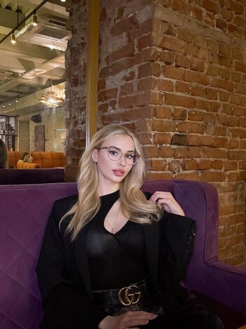Full leaked Gloriamatvien private onlyfans photo