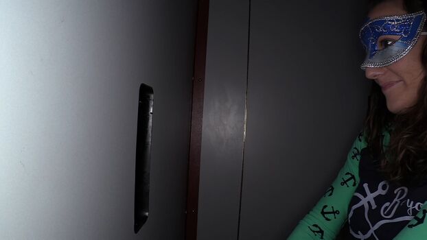 Full leaked Gloryhole swallow  page private onlyfans photo