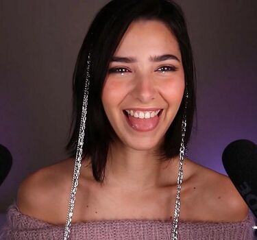 Full leaked Glow asmr private onlyfans photo