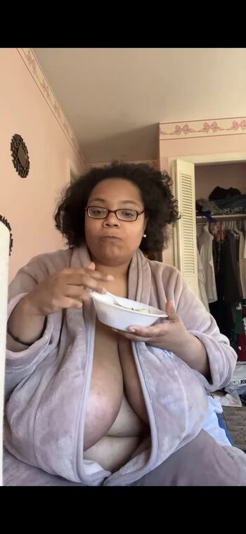 Gostosas Com Peitos Caidos