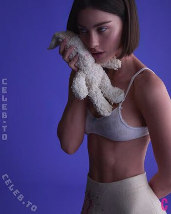 Full leaked Gracie abrams page private onlyfans photo