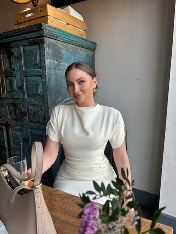 Full leaked Gracie lewis private onlyfans photo