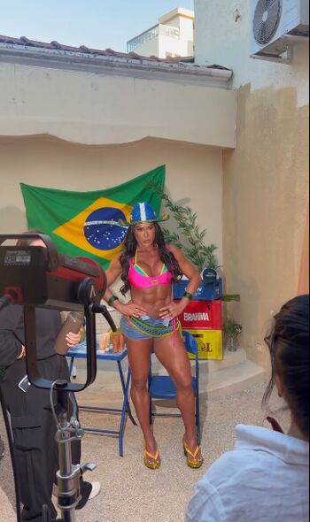 Gracyanne Barbosa