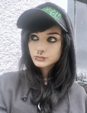 Full leaked Graveyardbaby private onlyfans photo