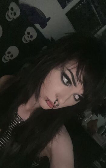 Full leaked Graveyardbaby private onlyfans photo