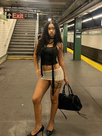 groOvyangel