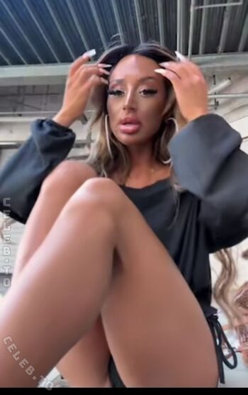 Full leaked Gueloo private onlyfans photo