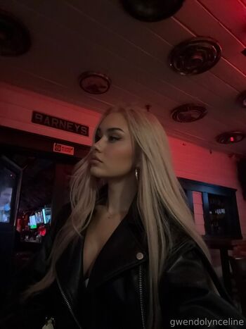Full leaked Gwendolynceline  page private onlyfans photo