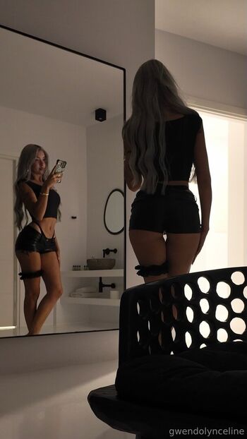 Full leaked Gwendolynceline private onlyfans photo